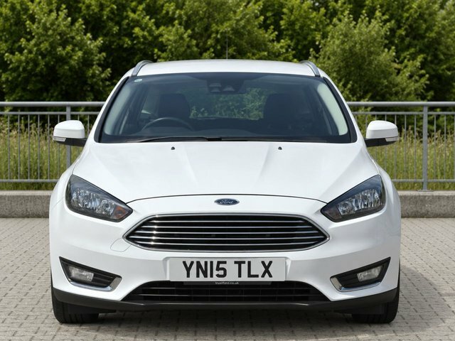 Ford Focus Titanium Estate YN15TLX White #4