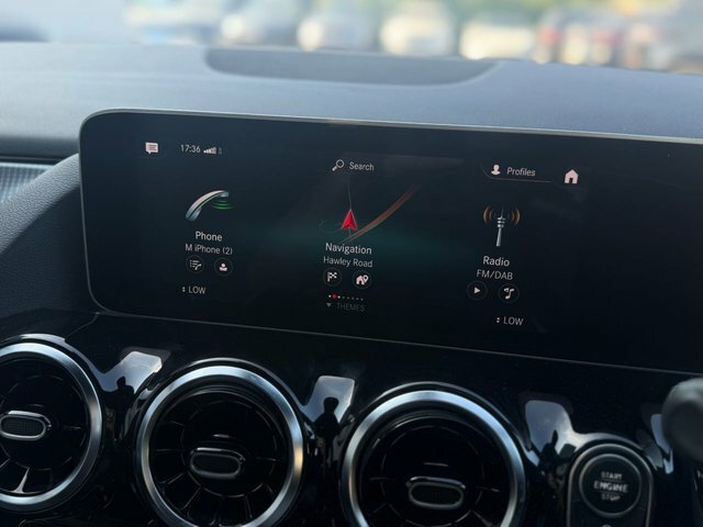 Mercedes-Benz B Class Amg Line White #21