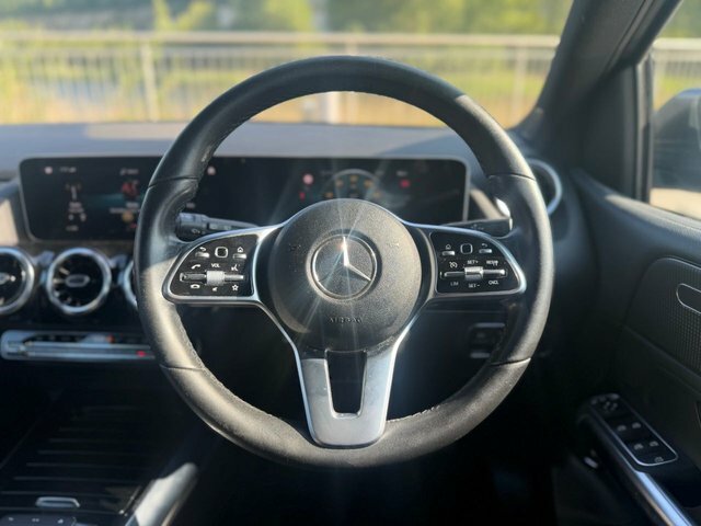 Mercedes-Benz B Class Amg Line White #18