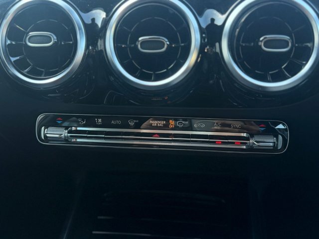 Mercedes-Benz B Class Amg Line White #24