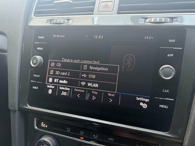 Volkswagen e-Golf E-golf Hatchback Black #6