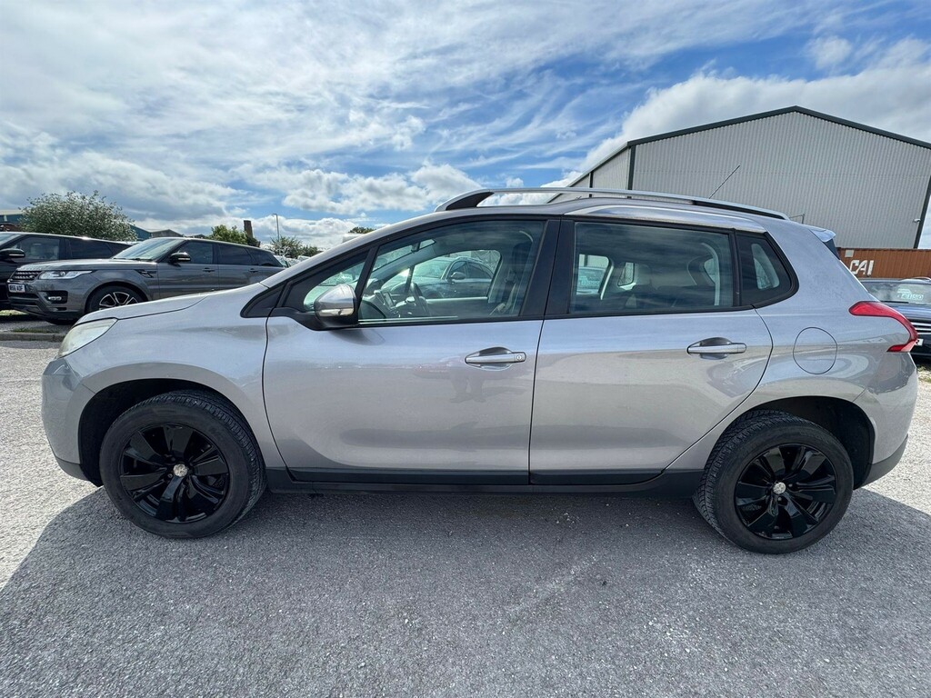 Peugeot 2008 1.2 Vti Access Euro 5 White #5
