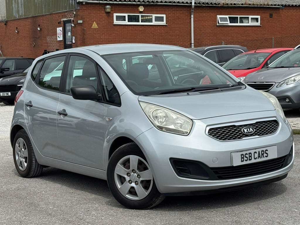 Kia Venga Mpv Silver