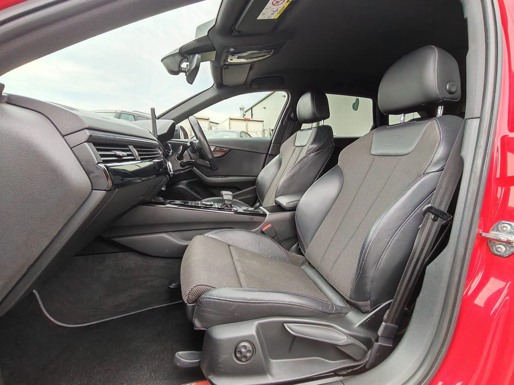 Audi A4 Avant Audi A4 Avant 2.0 Tdi Ultra Sport Estate Diese Black #29