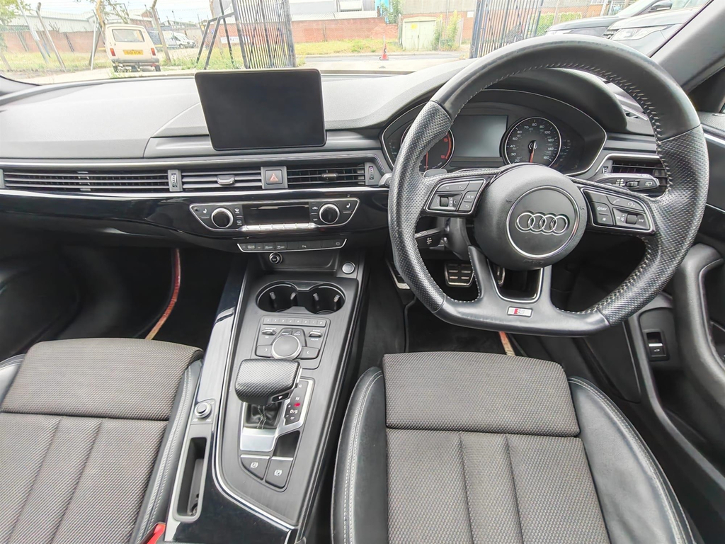 Audi A4 Avant Audi A4 Avant 2.0 Tdi Ultra Sport Estate Diese Black #10
