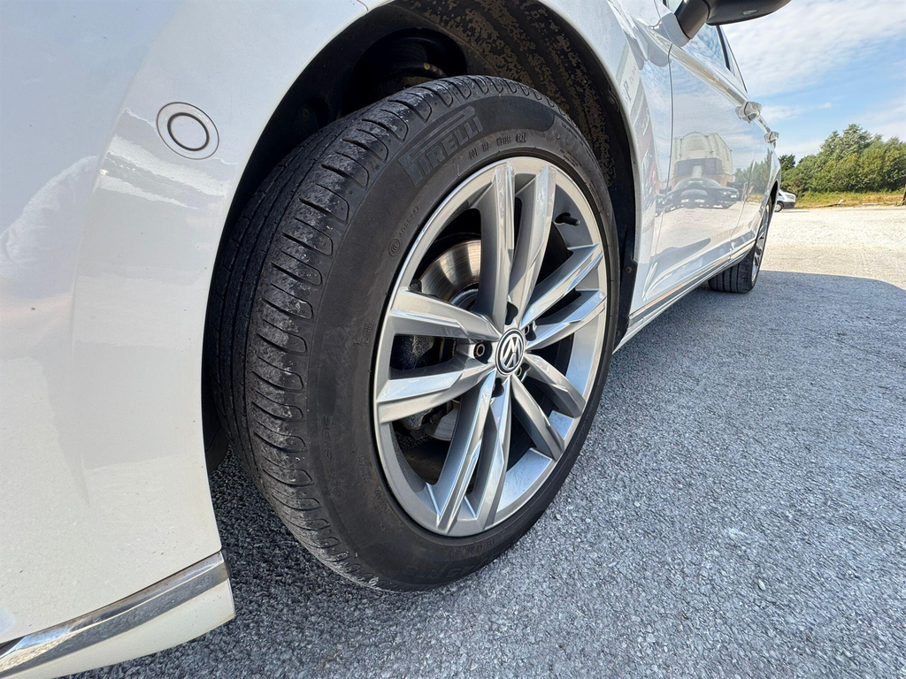 Volkswagen Passat 2.0 Tdi Se Business Estate Silver #28