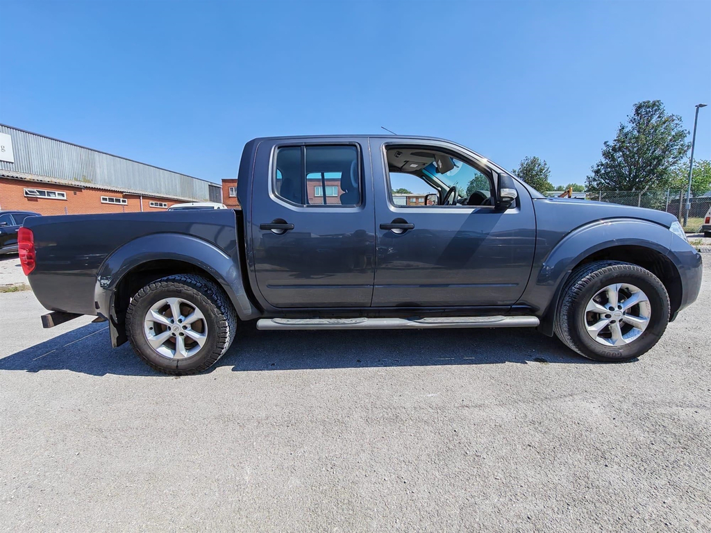 Nissan Navara Double Cab Pick Up Outlaw 3.0Dci V6 231 4Wd Silver #7