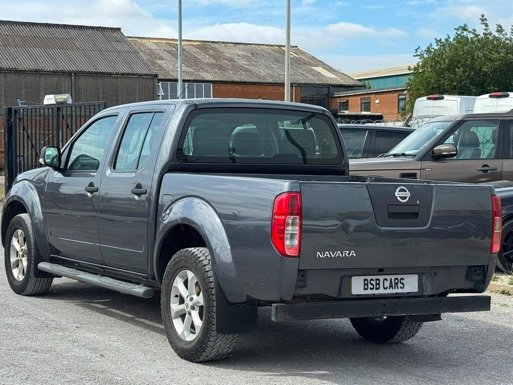 Nissan Navara 2.5 Dci Visia 4Wd Euro 5 Grey #6