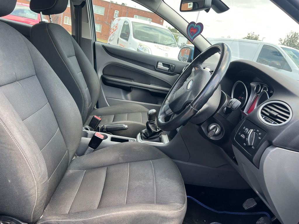 Ford Focus 1.6 Zetec Euro 5 Blue #9