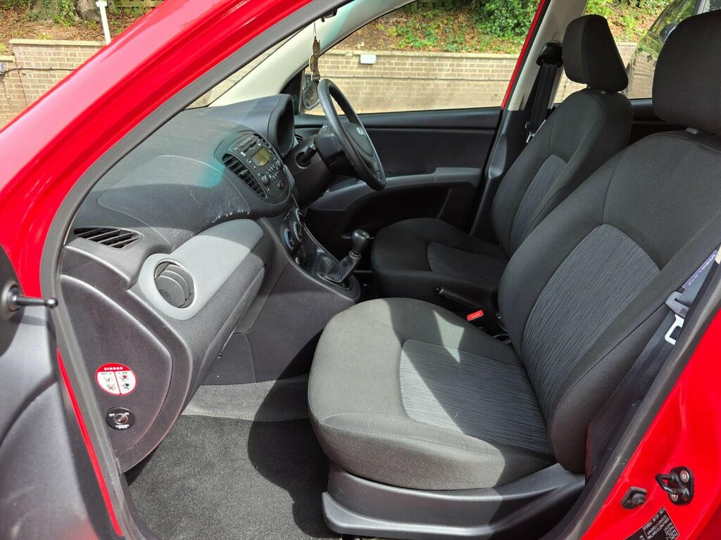 Hyundai I10 1.2 Active Low Mileage Cheap Tax And Insurance Black #32