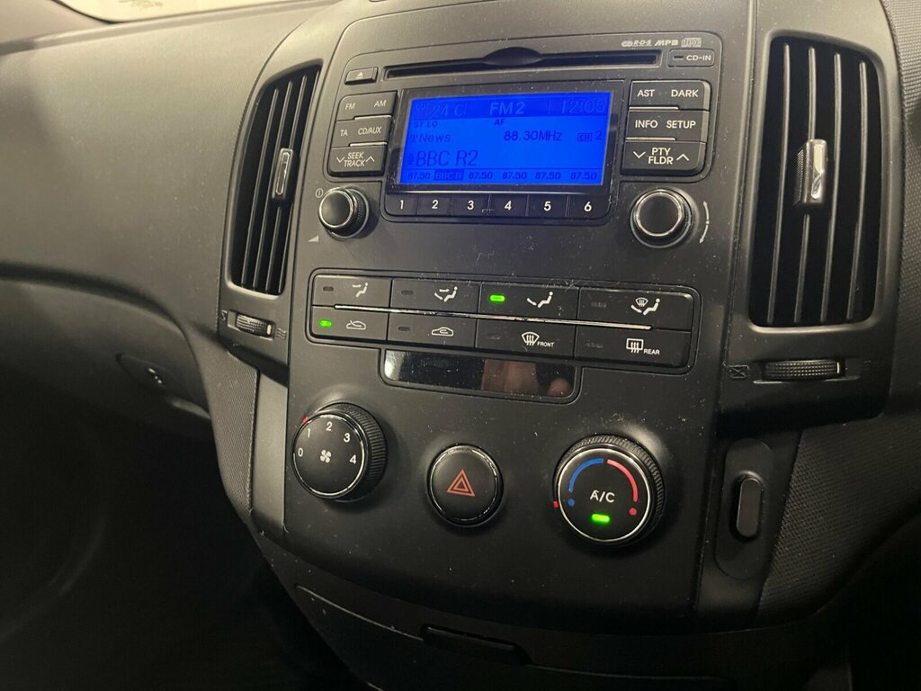 Hyundai I30 1.4 Comfort Grey #16