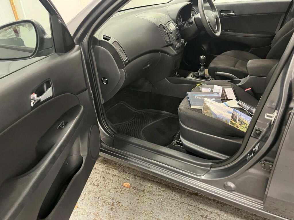 Hyundai I30 1.4 Comfort Grey #25