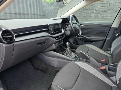 Skoda Fabia Hatchback #28