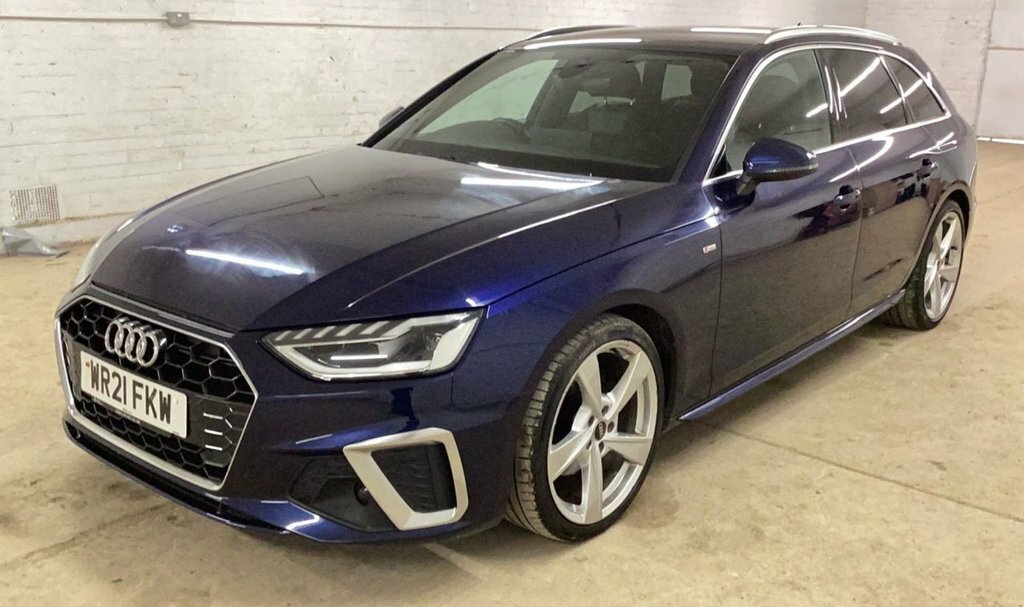 Audi A4 Avant 2L S Line Blue