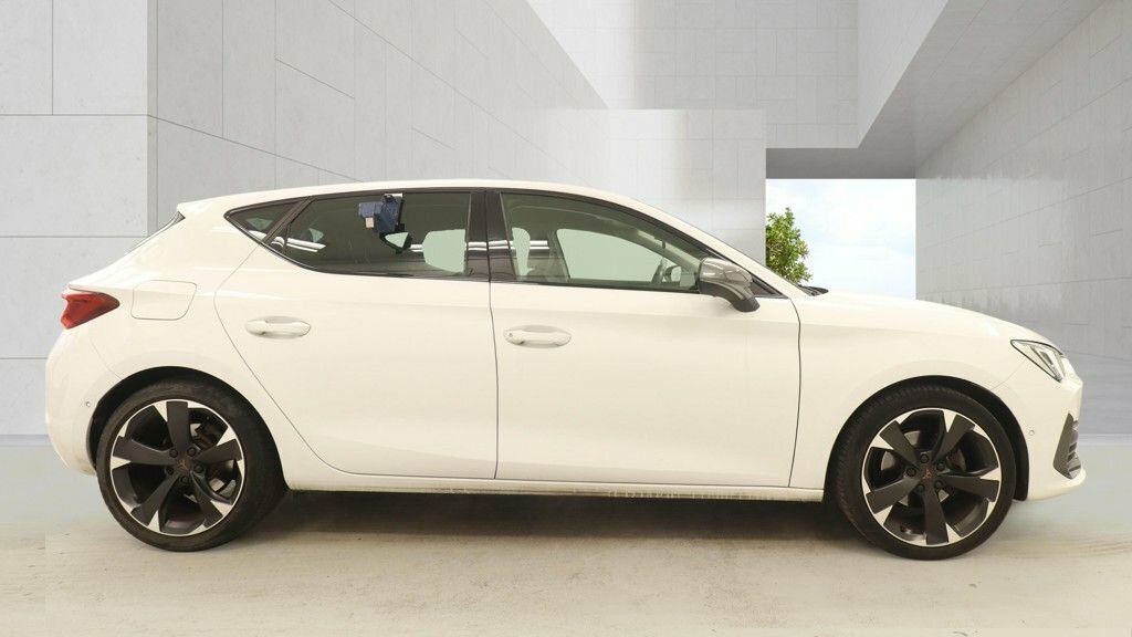 Cupra Leon 1.5L V1 White #6