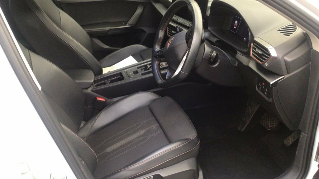 Cupra Leon 1.5L V1 White #2