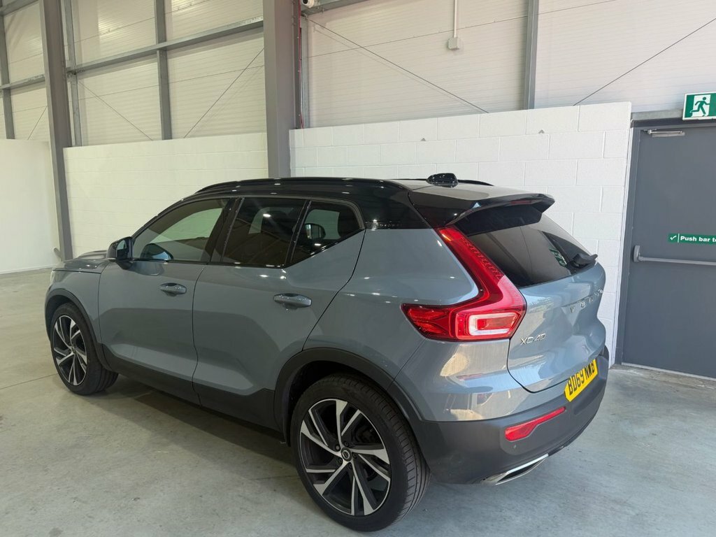Volvo XC40 Volvo Estate 2.0 T4 Inscription Awd Geartronic Blue #4