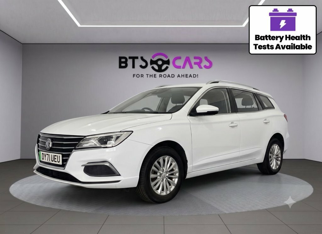 MG MG5 Estate White