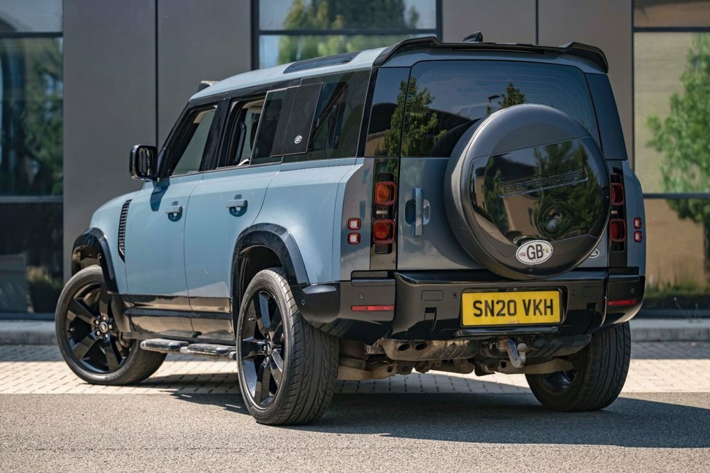 Land Rover Defender 110 2L Se Blue #3