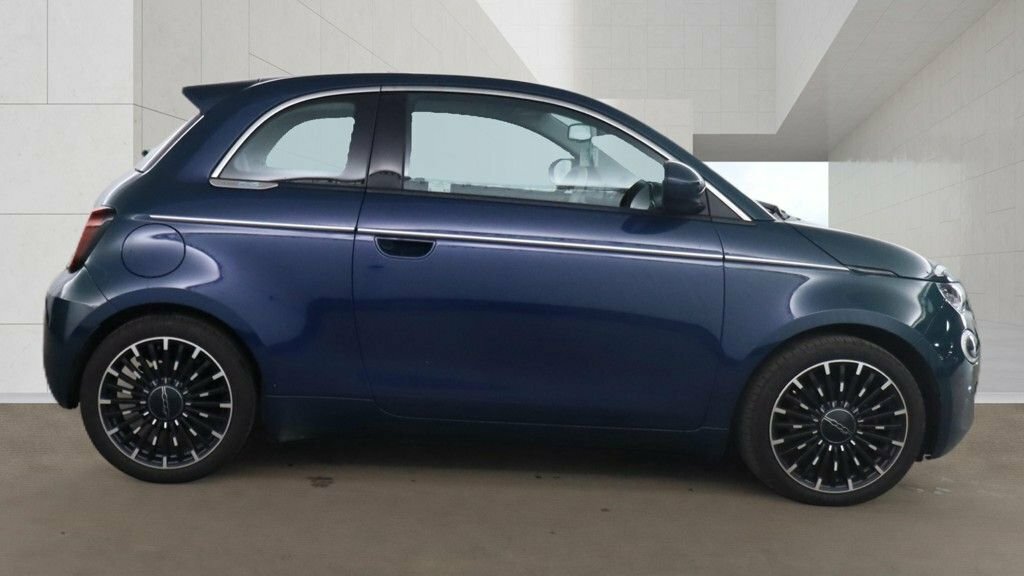 Fiat 500E Hatchback Green #6
