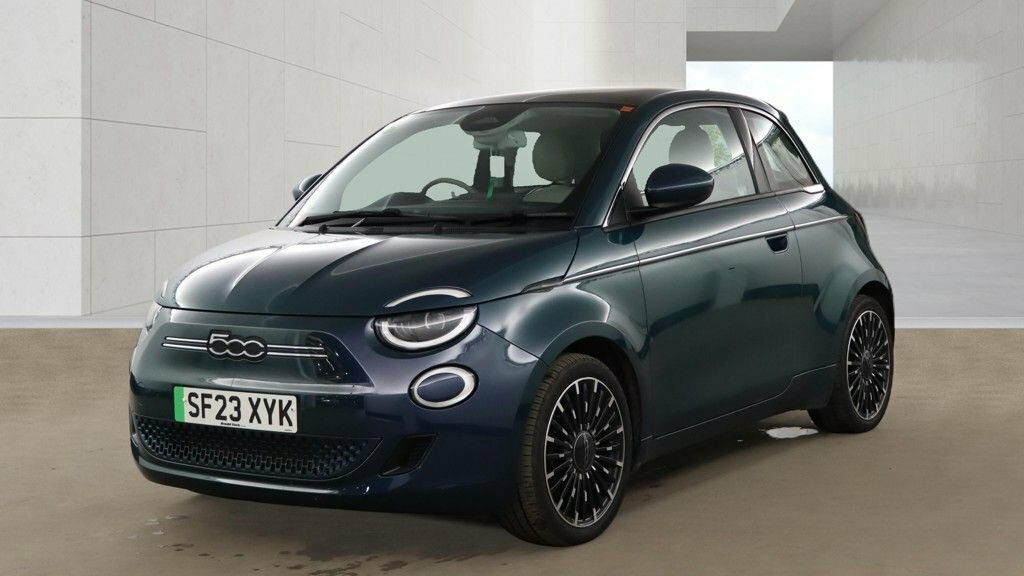 Fiat 500E Hatchback Green