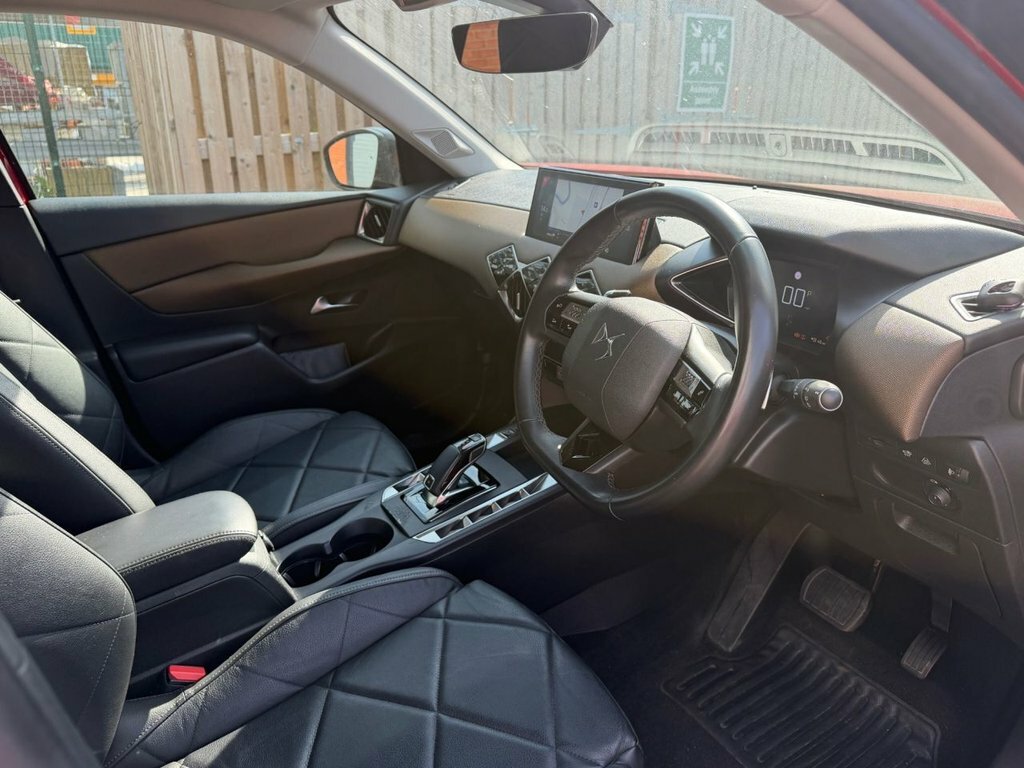 DS DS 3 Crossback 1.2 Puretech Prestige Crossback Eat8 Grey #7