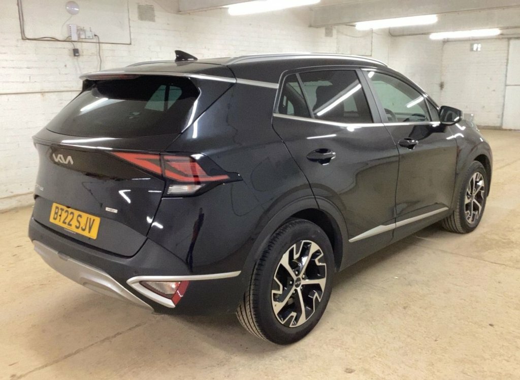 Kia Sportage 1.6L 3 Black #3