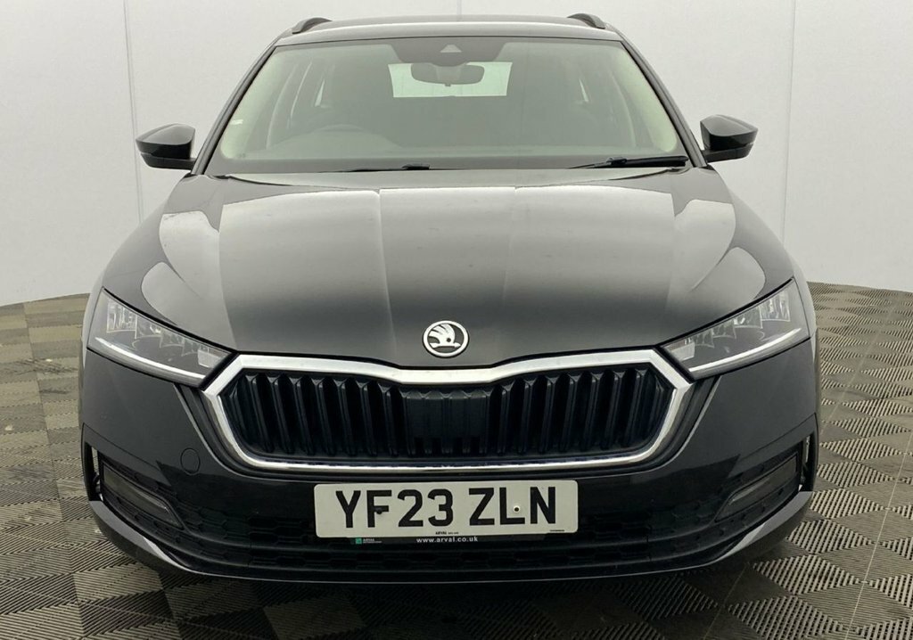 Skoda Octavia 1.5L Se Black #4