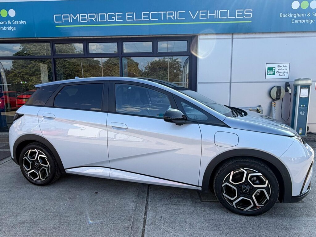 Byd Dolphin 60.48Kwh Design Silver