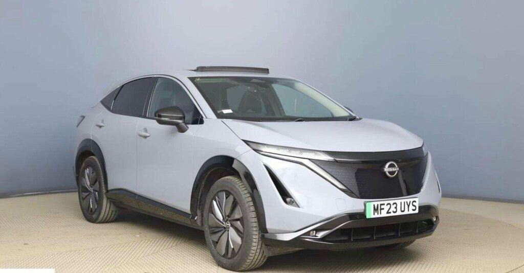 Nissan Ariya 63Kwh Advance 7.4Kw Charger Grey