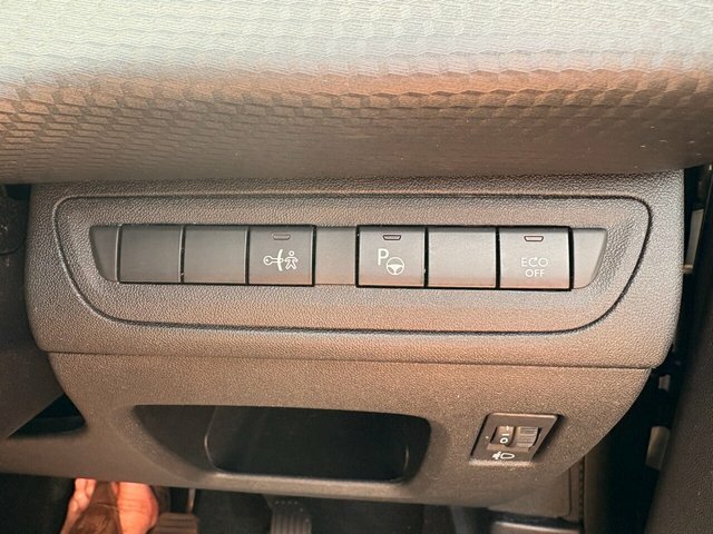 Peugeot 208 1.2 Puretech 82 Tech Edition Start Stop Grey #16