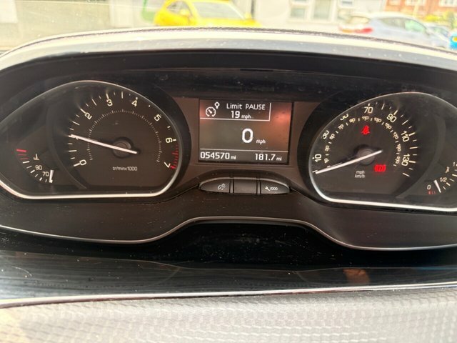 Peugeot 208 1.2 Puretech 82 Tech Edition Start Stop Grey #14