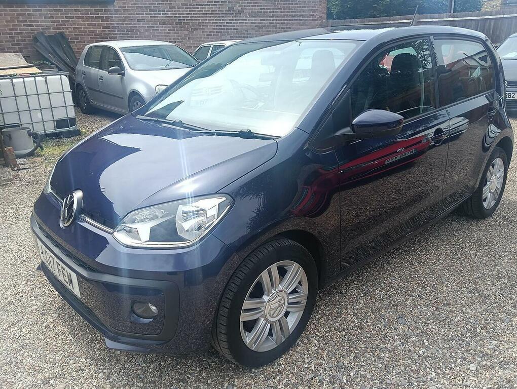 Volkswagen Up 1.0 Up Beats Black #8