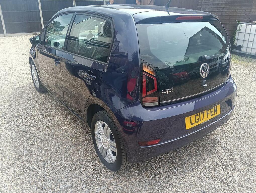 Volkswagen Up 1.0 Up Beats Black #10