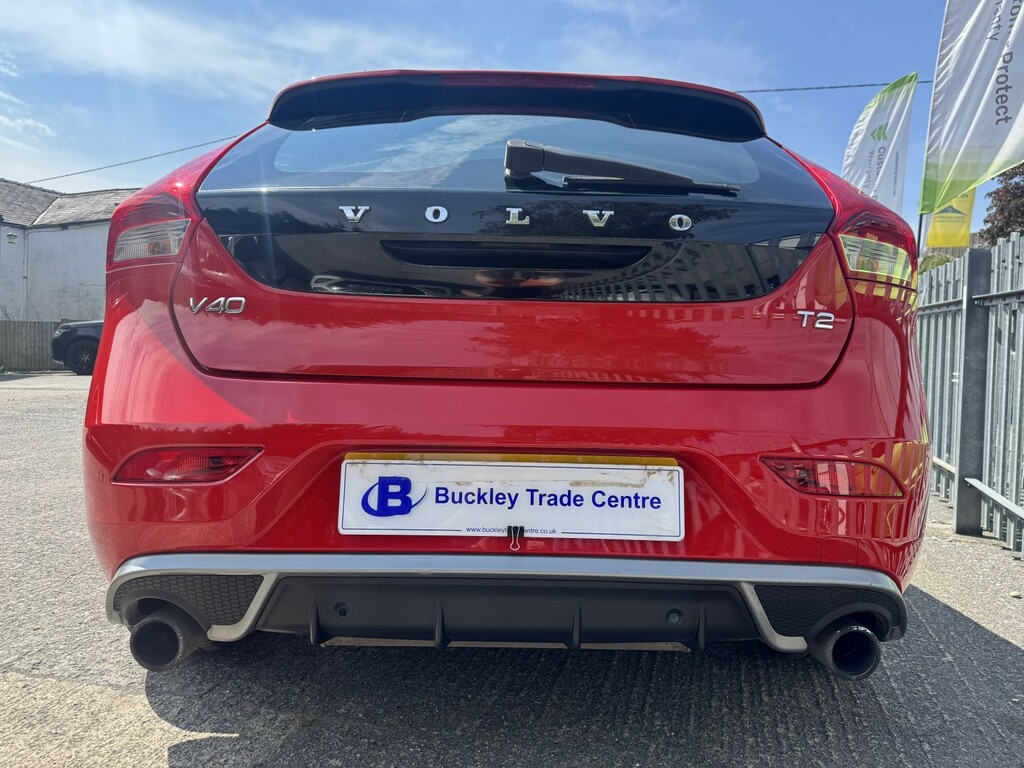 Volvo V40 Hatchback 1.6 T2 R-design 201414 FD14KTP Red #4