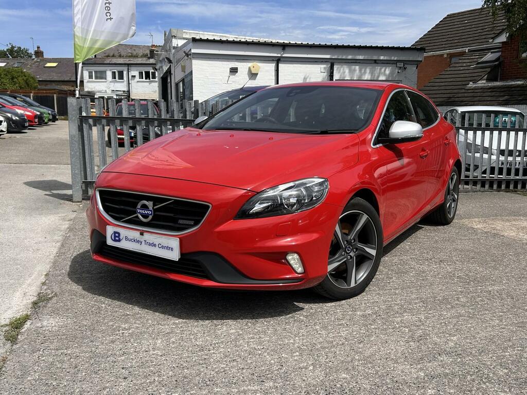 Volvo V40 1.6 T2 R-design Red