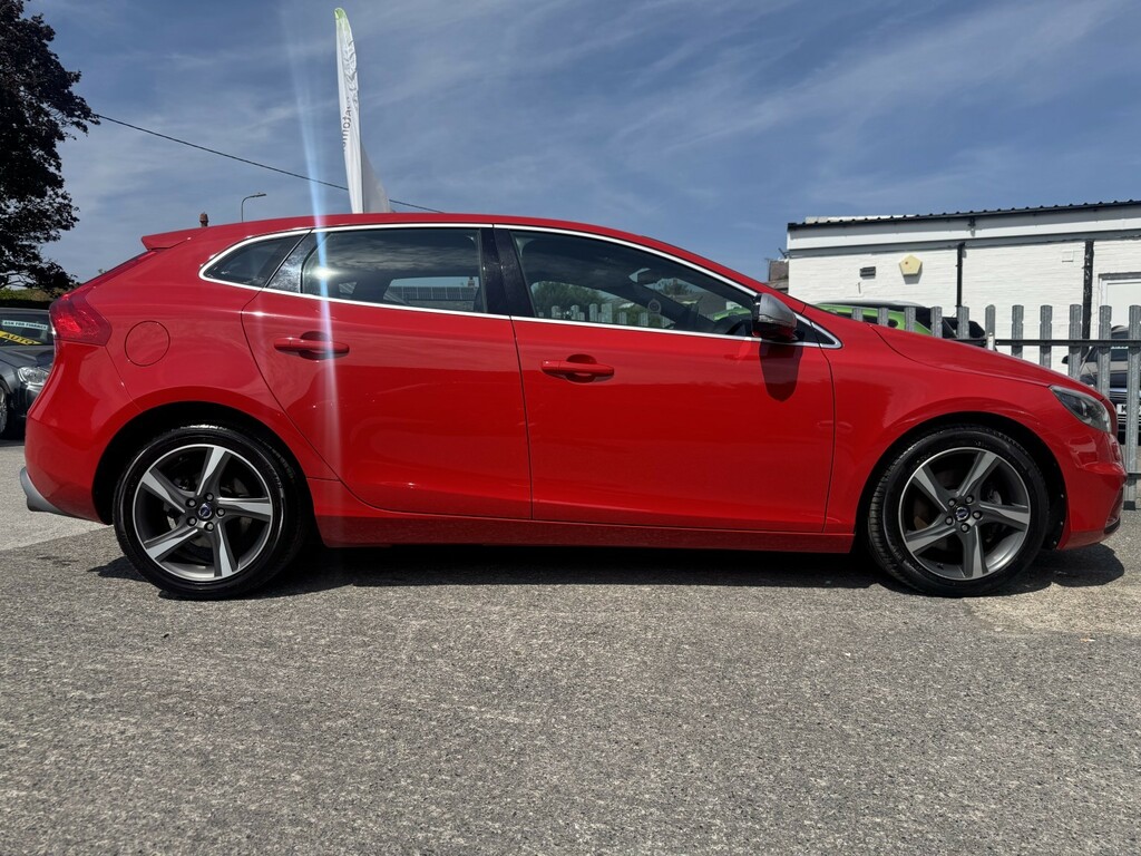Volvo V40 Hatchback 1.6 T2 R-design 201414 FD14KTP Red #6