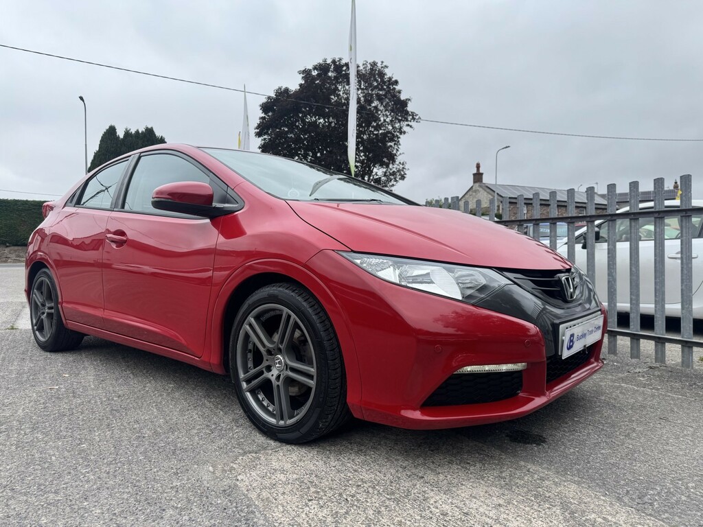 Honda Civic Hatchback 1.8 I-vtec Ti 201313 Red #5
