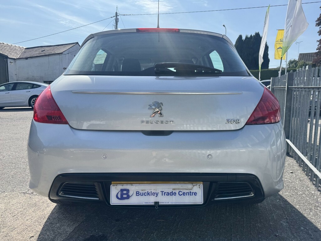 Peugeot 308 Hatchback 1.6 Hdi Active 201363 Silver #4