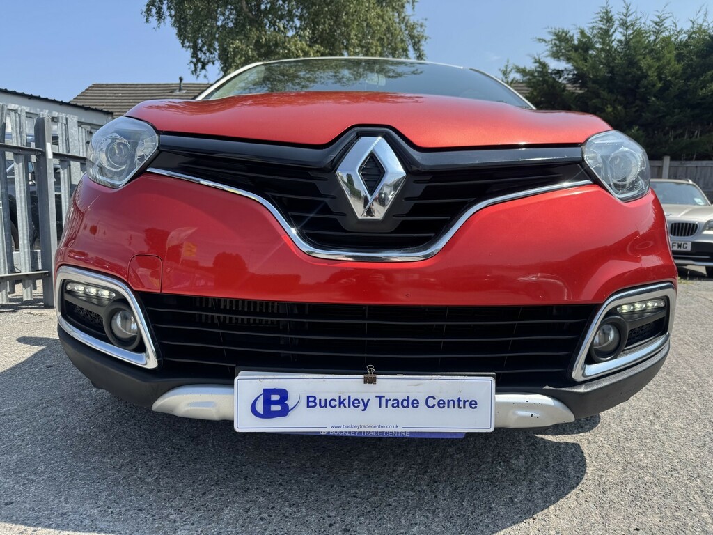 Renault Captur Suv 1.5 Signature Energy Dci 90 Stop Start 2015 KF15KJE Red #3