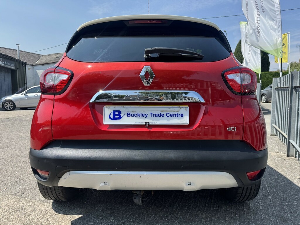 Renault Captur Suv 1.5 Signature Energy Dci 90 Stop Start 2015 KF15KJE Red #4