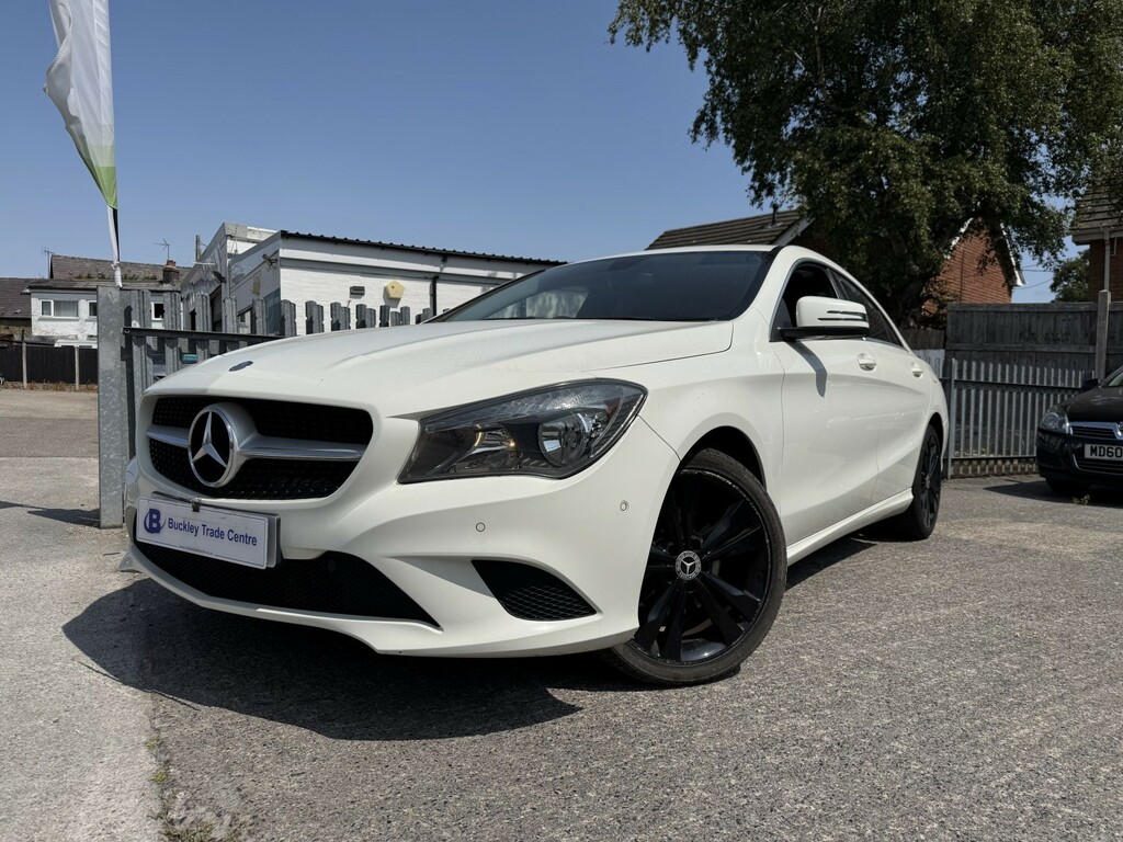 Mercedes-Benz CLA Class Saloon 1.8 Cla200 Cdi Sport 201414 White