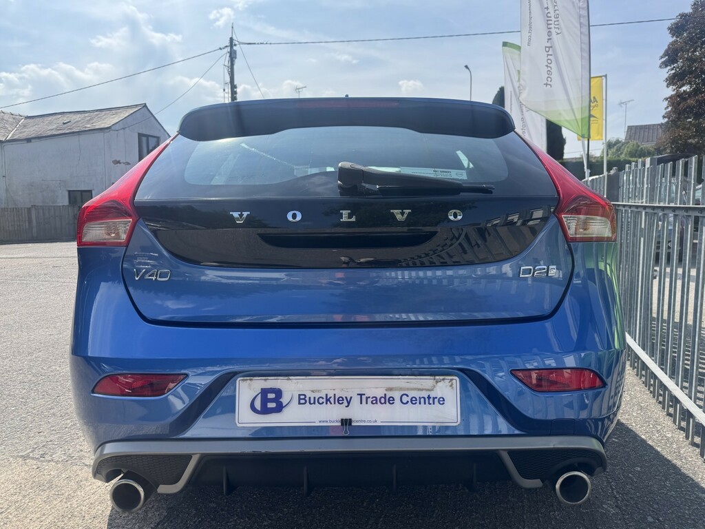 Volvo V40 Hatchback 2.0 R-design D2 201717 Blue #4