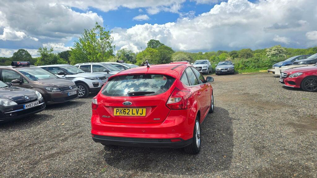 Ford Focus 1.6 Zetec Euro 5 White #11