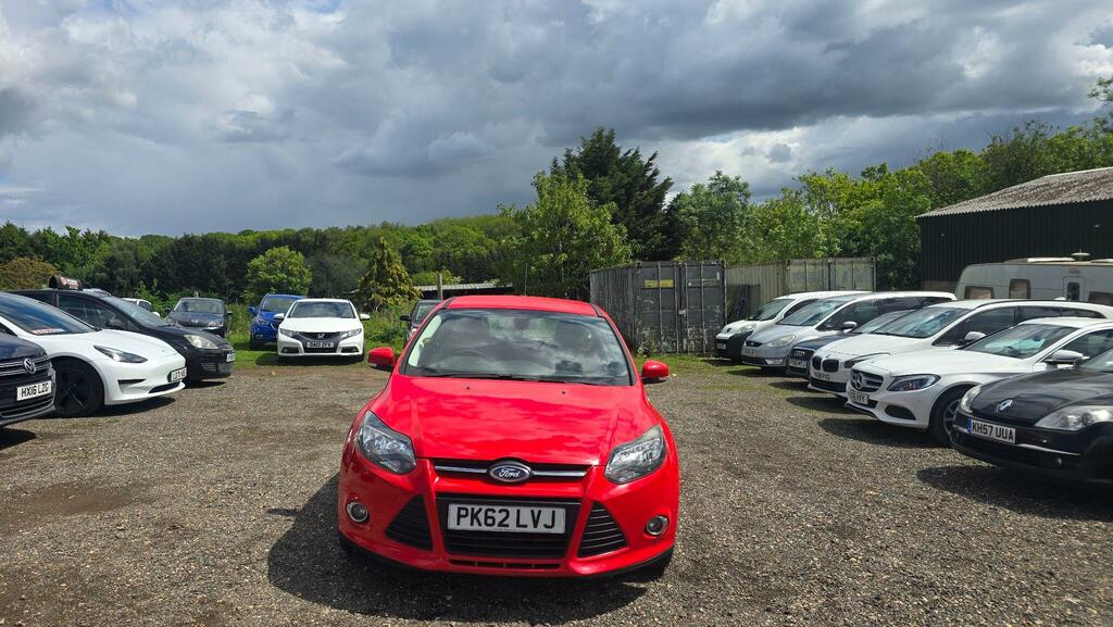 Ford Focus 1.6 Zetec Euro 5 White #2