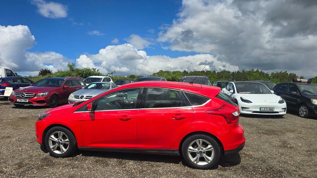 Ford Focus 1.6 Zetec Euro 5 White #7