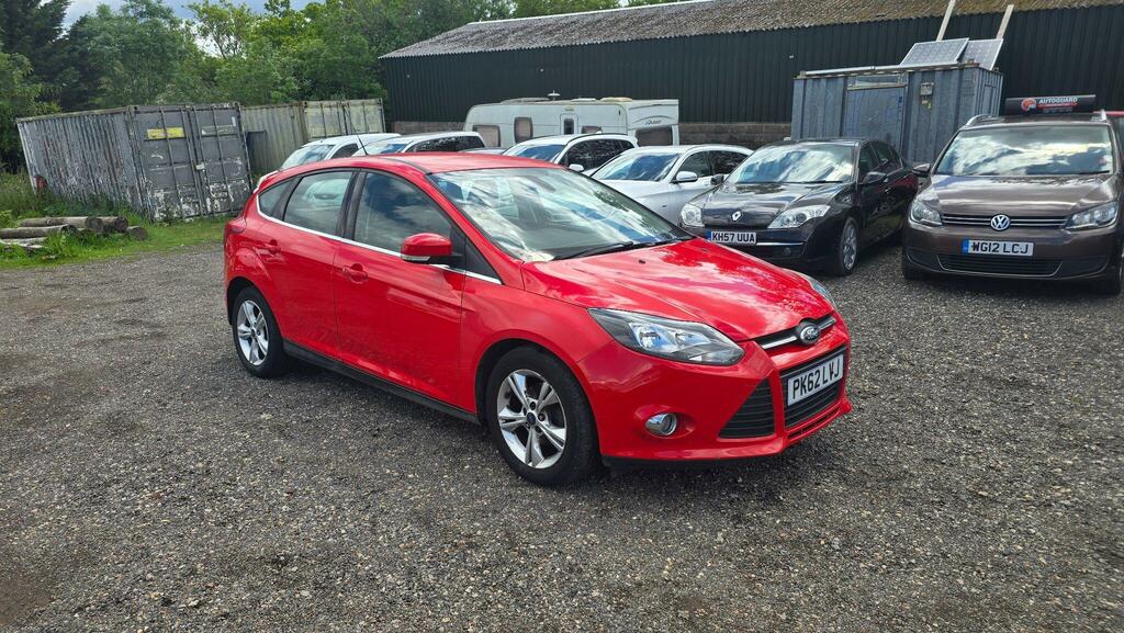 Ford Focus 1.6 Zetec Euro 5 White #1