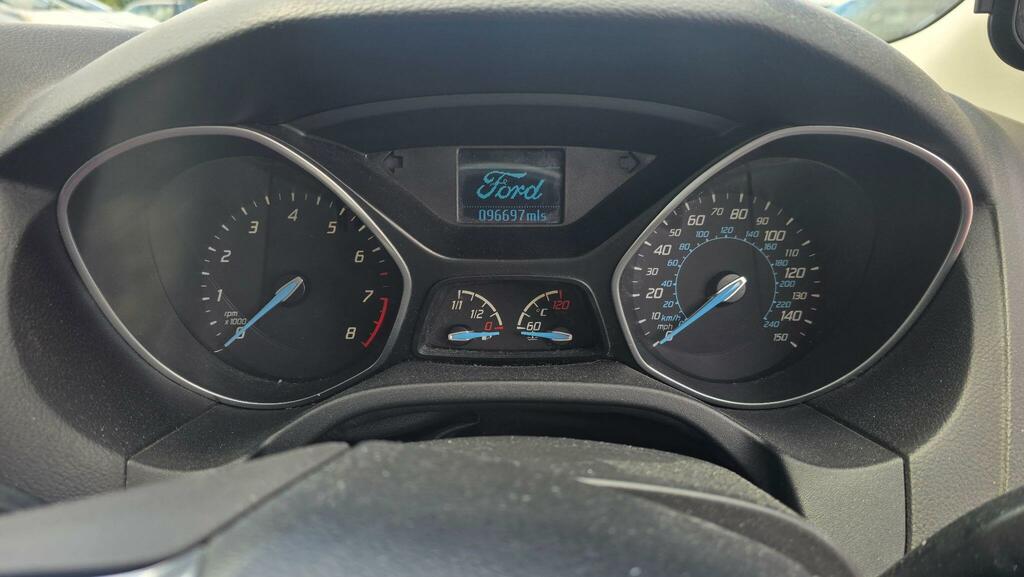 Ford Focus 1.6 Zetec Euro 5 White #27