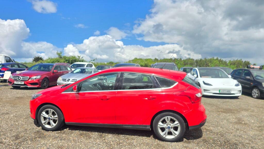 Ford Focus 1.6 Zetec Euro 5 White #8
