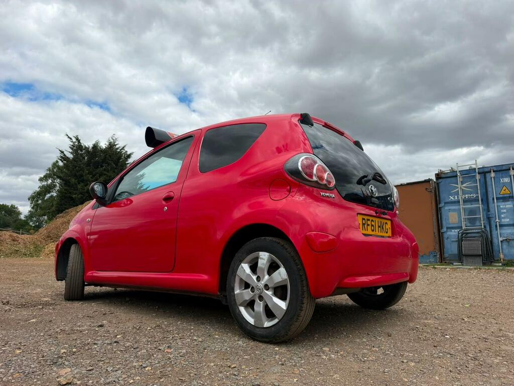 Toyota Aygo Hatchback Black #7